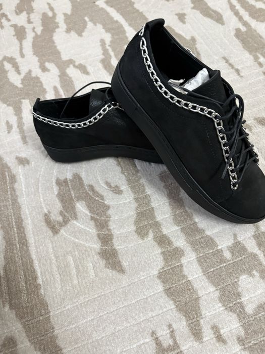 Обувки от естествена кожа