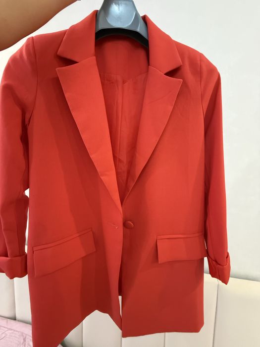 Продам женский пиджак