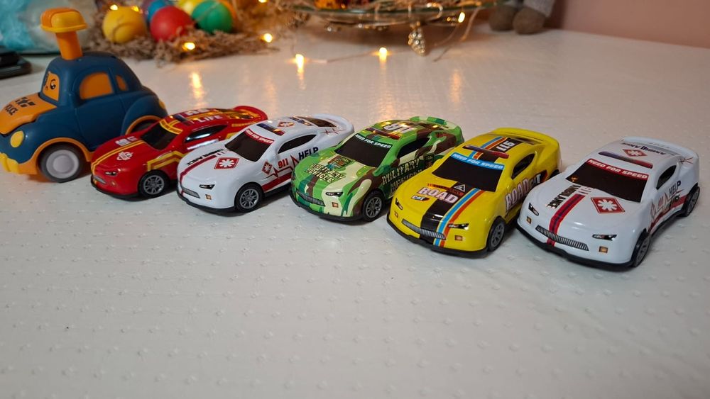 Набор гоночных машинок