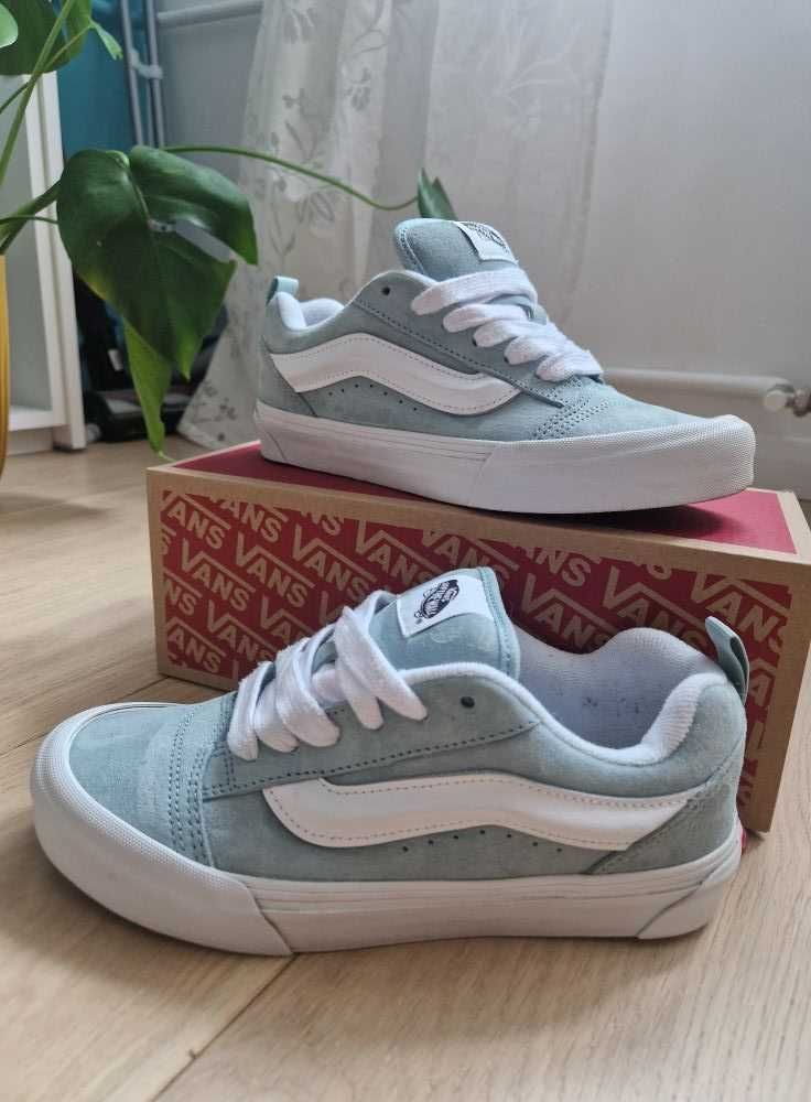 VANS Ниски маратонки 'Knu Skool