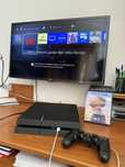Ps4 500GB cu o maneta si 2 jocuri