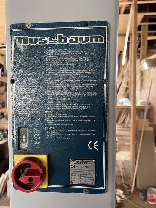 Elevator auto pe surubu