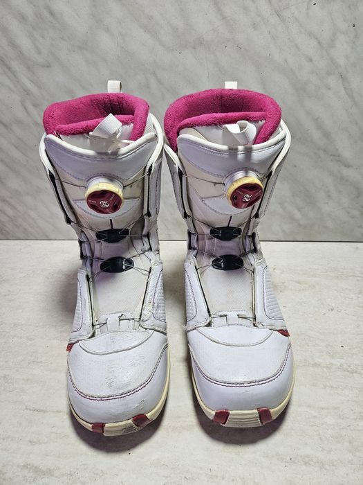 Boots 113 buti placa snowboard  Salomon  Boa mărimea 41-42 (26,5 cm)
