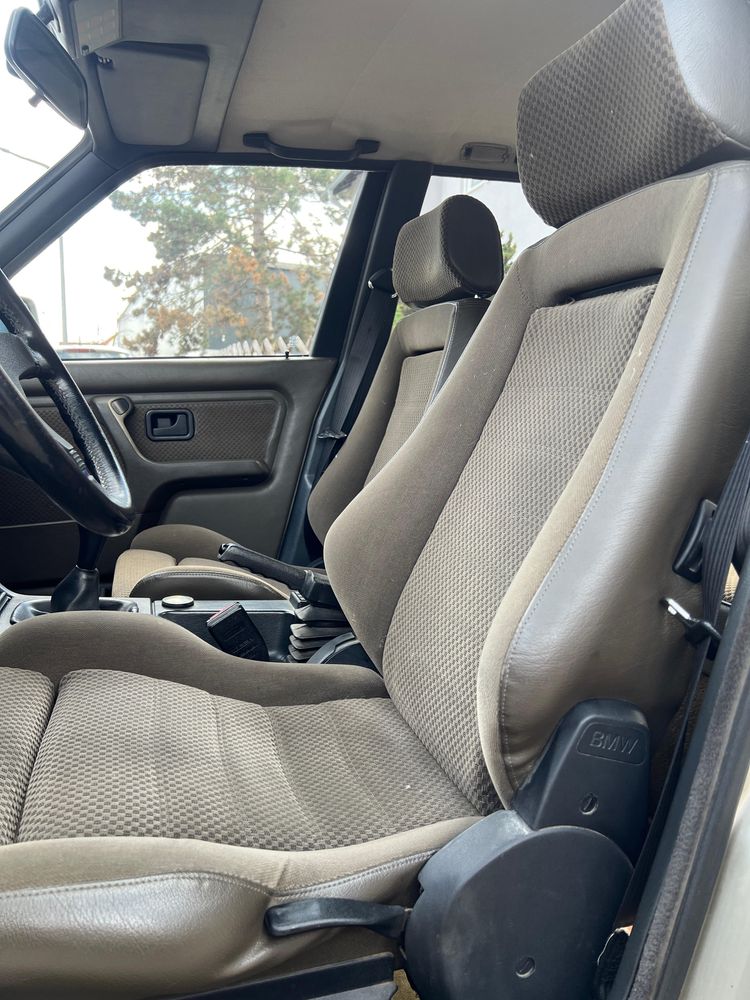 Bmw 320i E30 clima M
