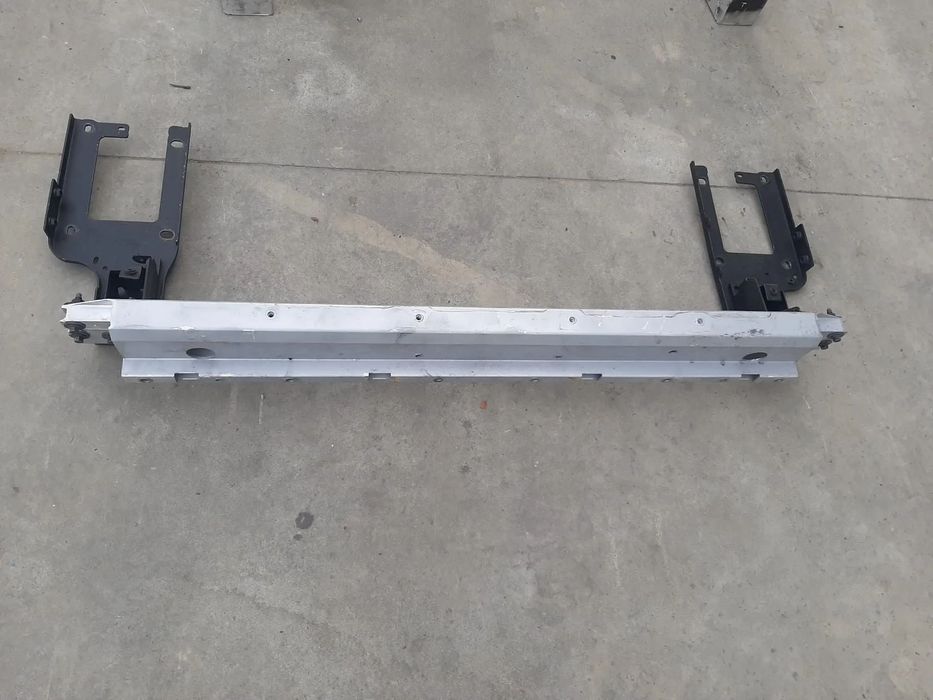 traversa suport radiatoare  range rover evoque l551 2020