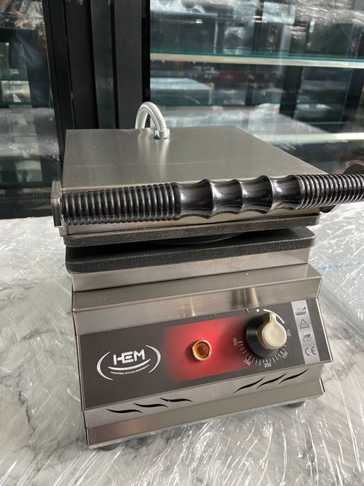 Aparate Preparare Waffe, Model Floare, Patrat, Bubble Waffles IN STOC