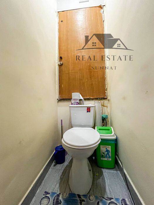 Максим Горький Остановка Художников 4х ком кв.80м2