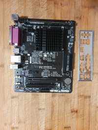PF vind  kit placa GIGABYTE J1800M-D3P cu memorie DDR3 8G KINGSTONE