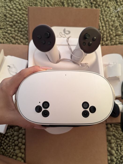 Продам очки виар Meta Quest 3S 128GB