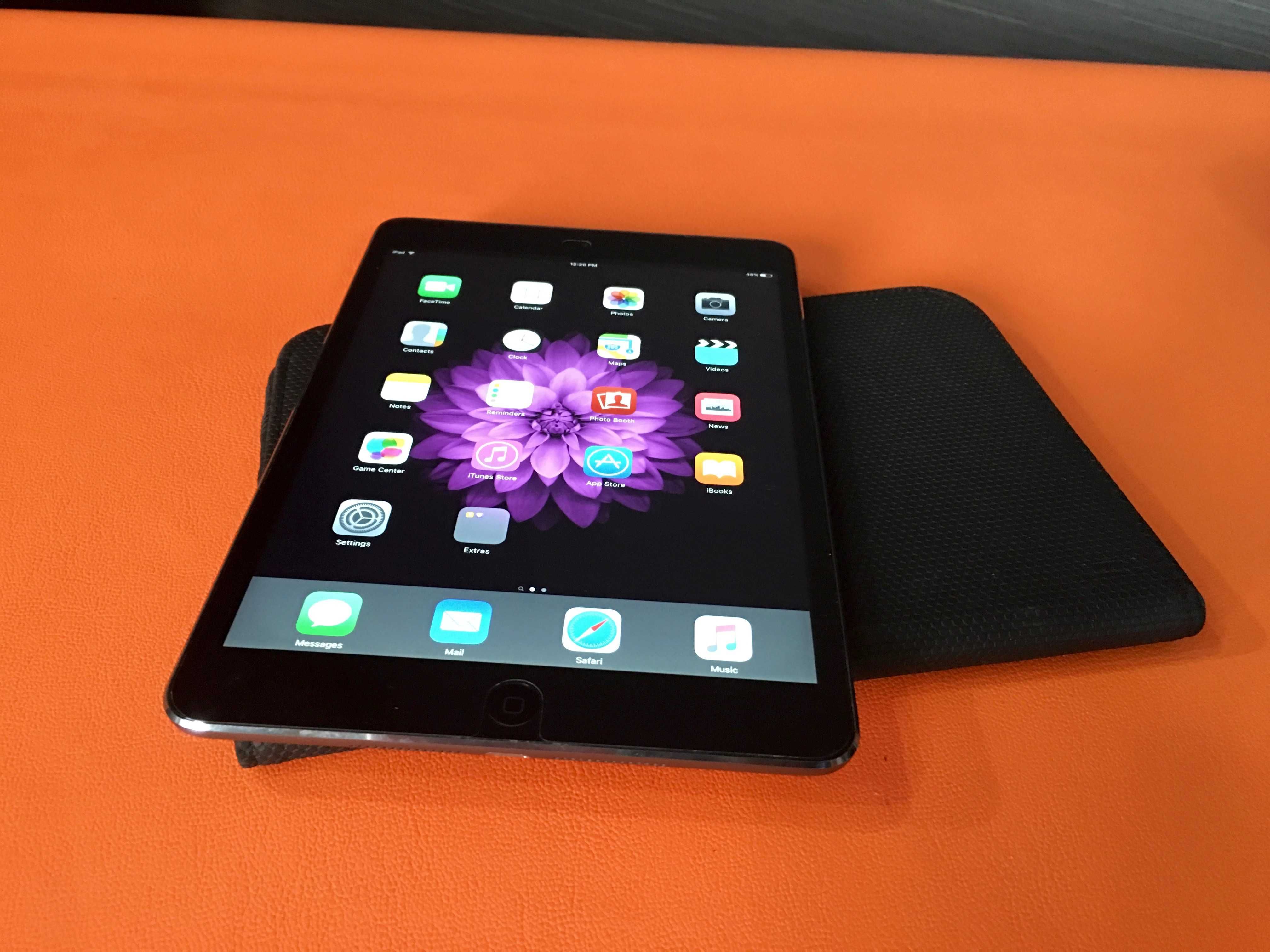 Apple iPad mini 16 GB Wi-Fi А 1432 Айпад Мини