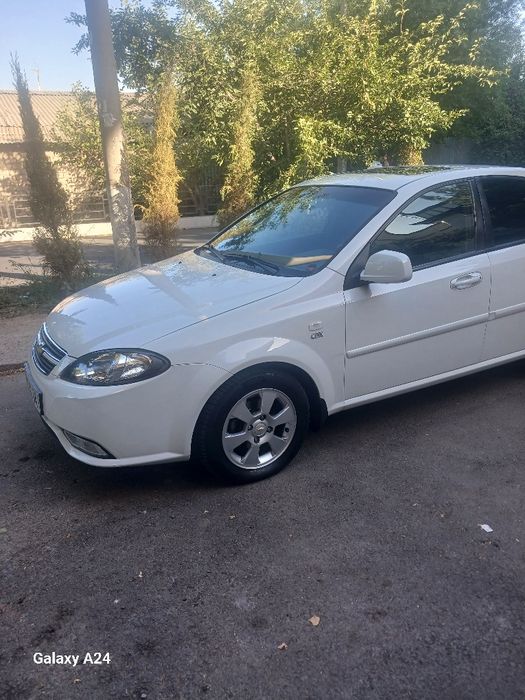 Lacetti Gentra 2014 года выпуска своя