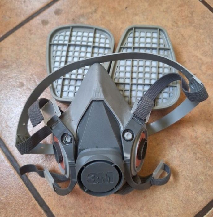 Mască 3M completă pentru muncă , praf fum gaze chimicale lacuri vopsel