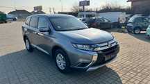 Mitsubishi Outlander Primul proprietar . 2.2d . 150cp . 4x4 . navigatie . carlig remorcare