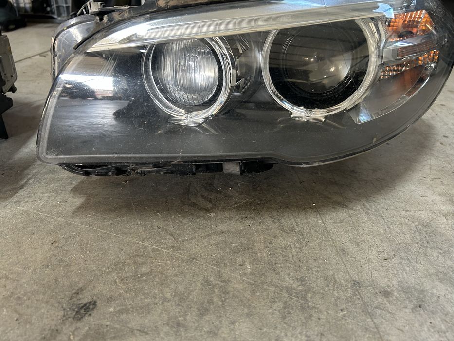 Faruri Bmw F 10 facelift bixenon stg dreapta