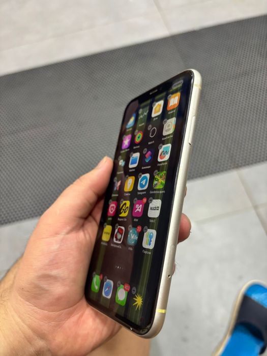 Айфон 11 рабочи