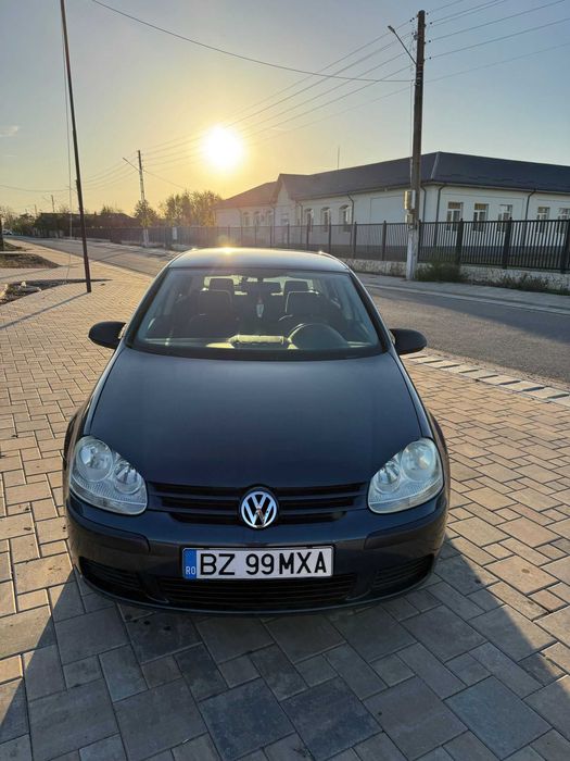 VW Golf V 1.4 MPI