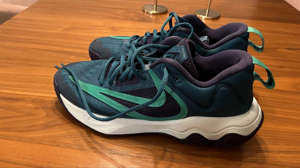 Nike Basketball 40.5