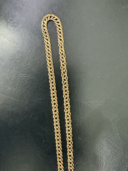 Золотая цепочка красная