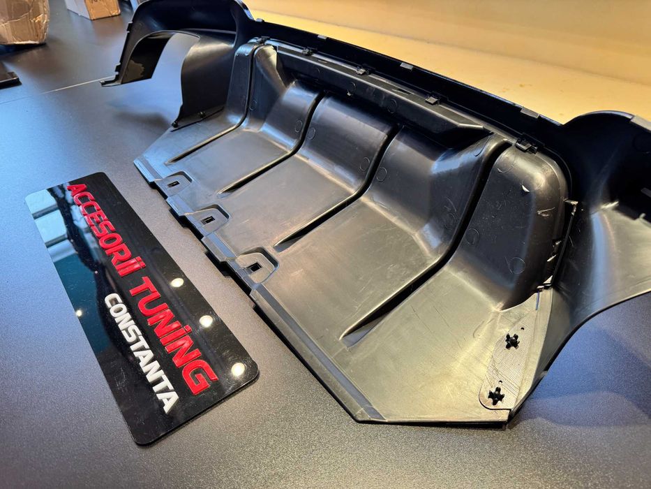 Difuzor Bara Spate - BMW SERIA 5 F10 Model Vorstainer Style