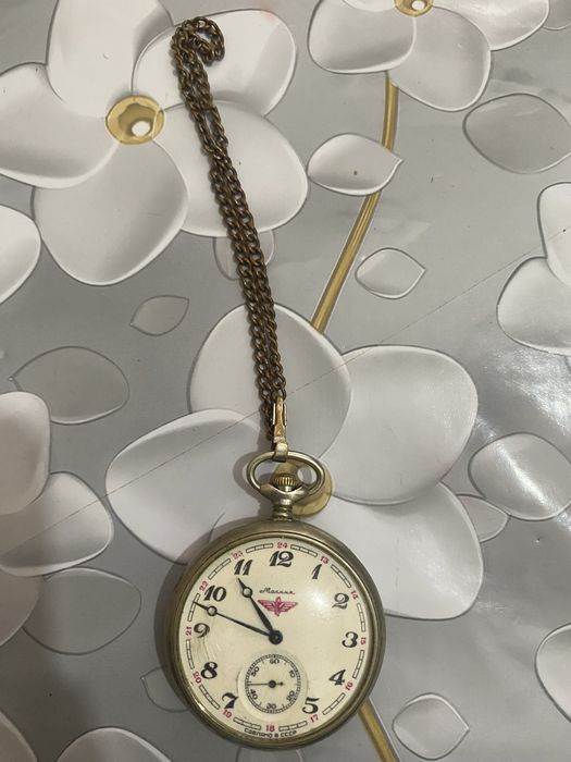 часы старинные 70х годов