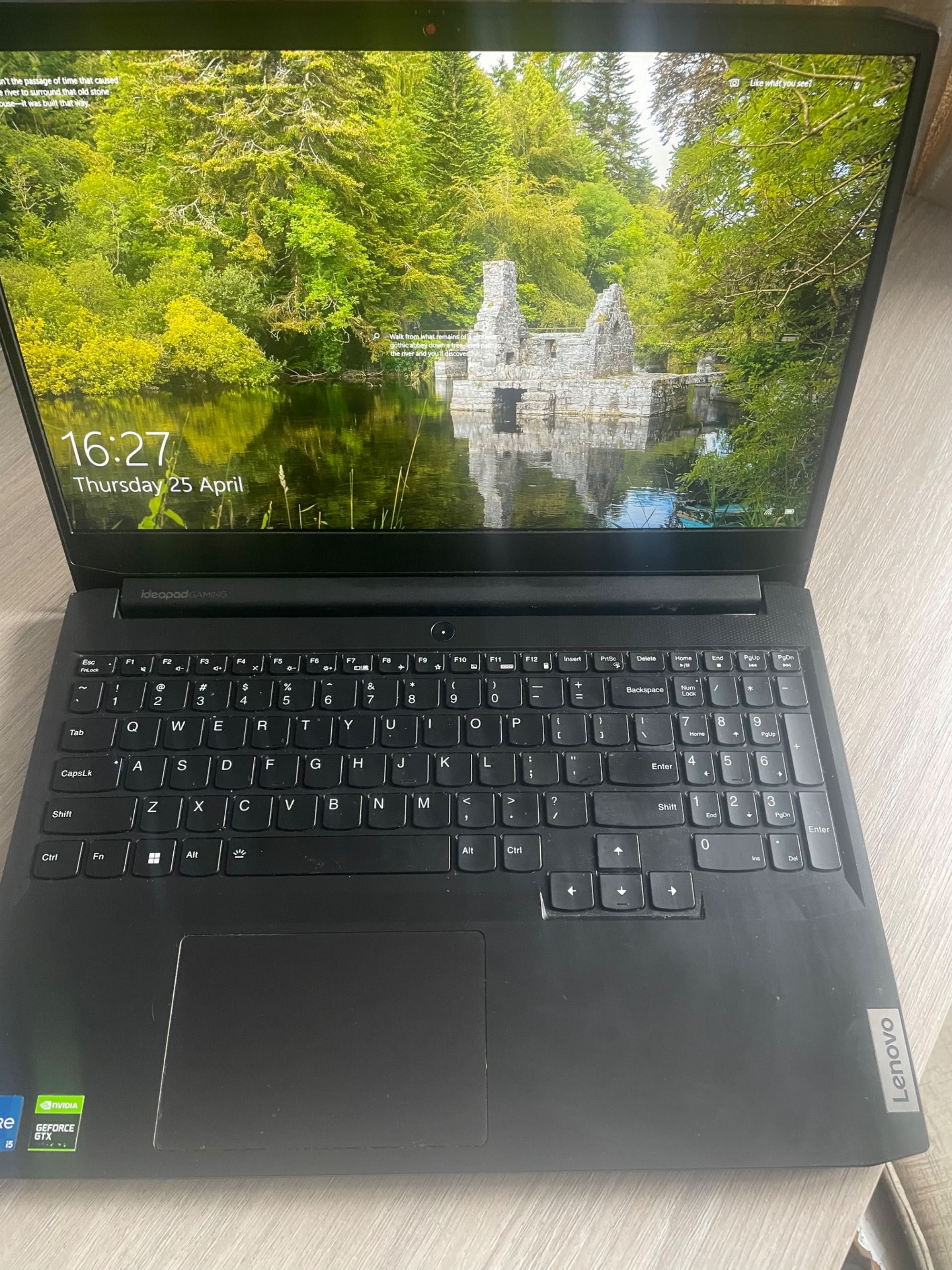 Laptop Gaming Lenovo IdeaPad 3 in garantie!