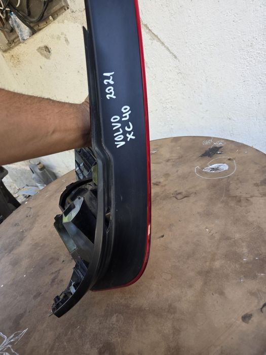 Volvo XC40 десен стоп 2021