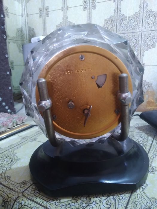 Продам часы мояк рабочий