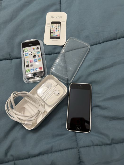 iPhone 5c комплект