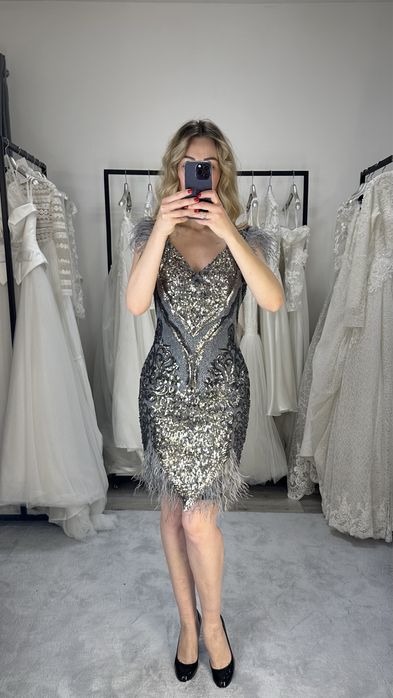 Платье коктейльное