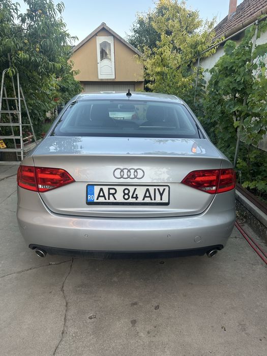 Audi A4 model B8