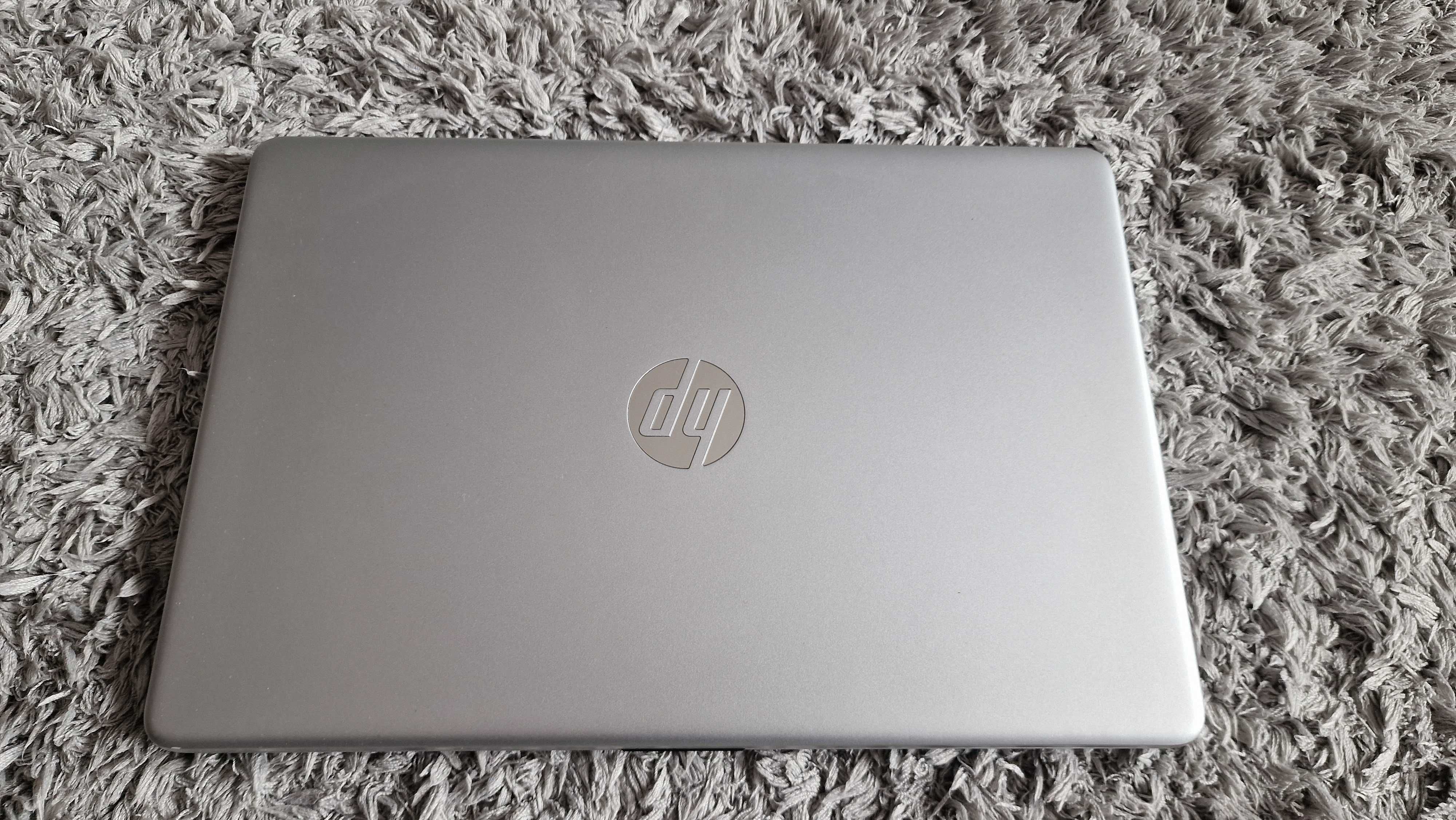 Laptop HP 15s, 15,6" FHD IPS, AMD Ryzen 5 5500U, 16GB, SSD 1TB NVMe