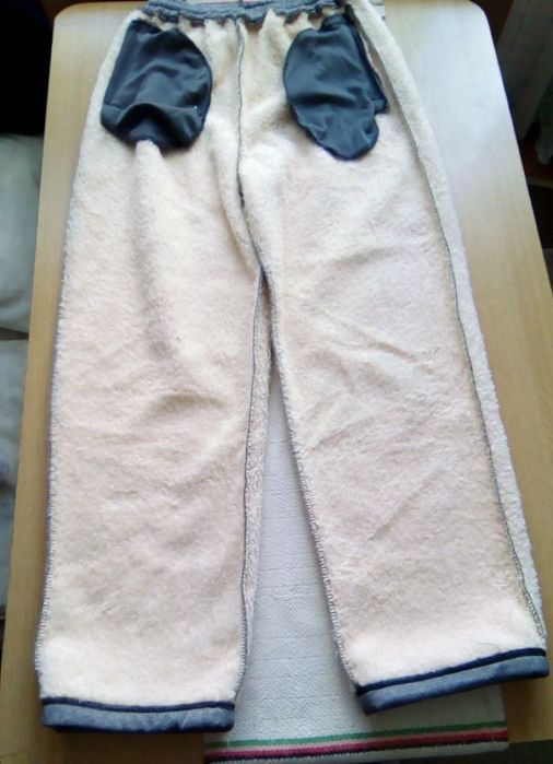 Pantalon sport groasă