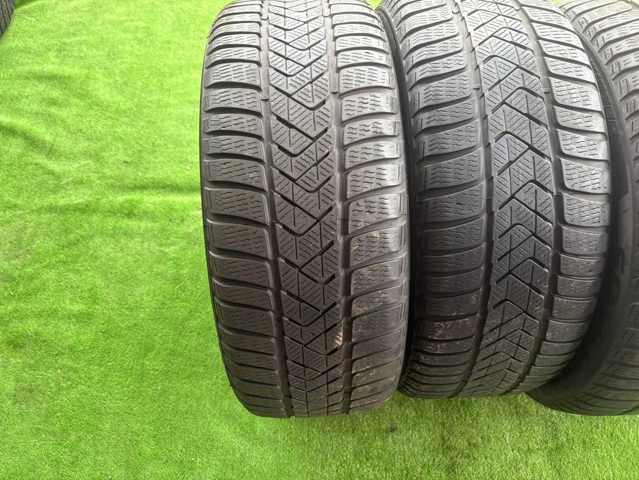 Anvelope Iarna Pirelli 225/45/18 RSC