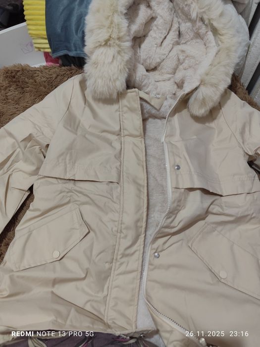 Продам новую куртку