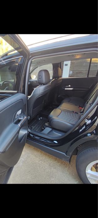 Mercedes-Benz GLB 220 4Matic ,automat 190cp