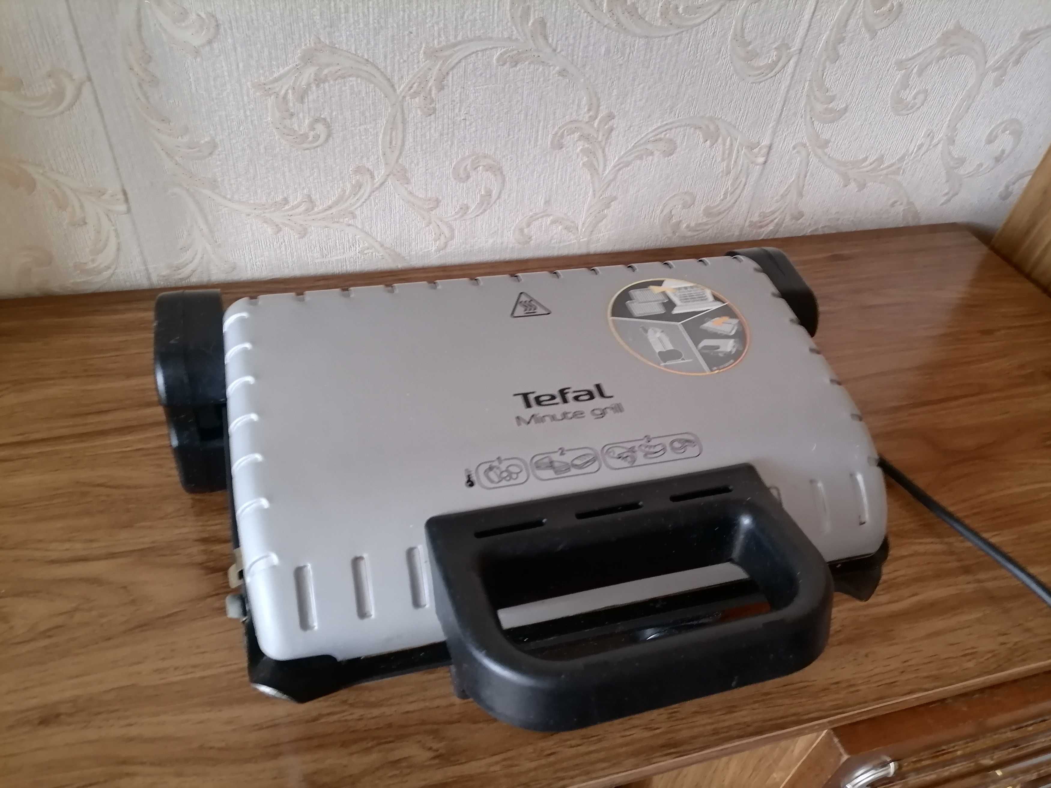 Продам гриль Tefal