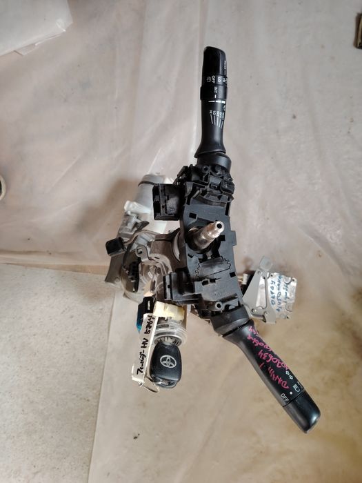 Запчасти Автомабиля Тойота каролла