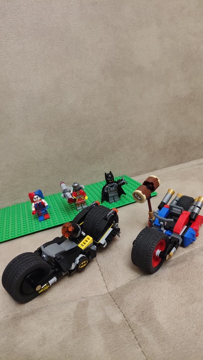 LEGO DC Comics Super Heroes Batman 76053 - Преследване с мотори