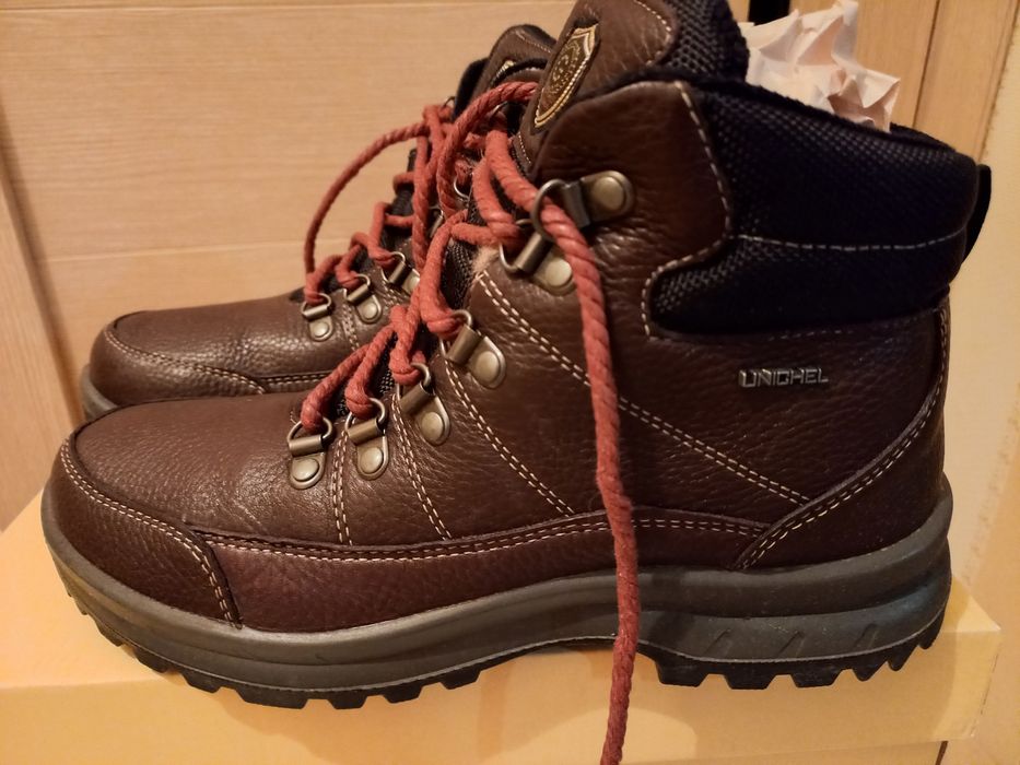 Продам ботинки зима-осень,натуральная кожа,размер 37 женский