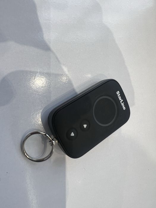 Метка брелок и ключ от сигнализации Starline