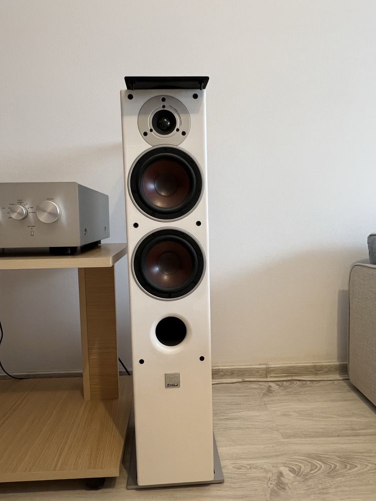 Yamaha AS-501 + DALI ZENSOR 5