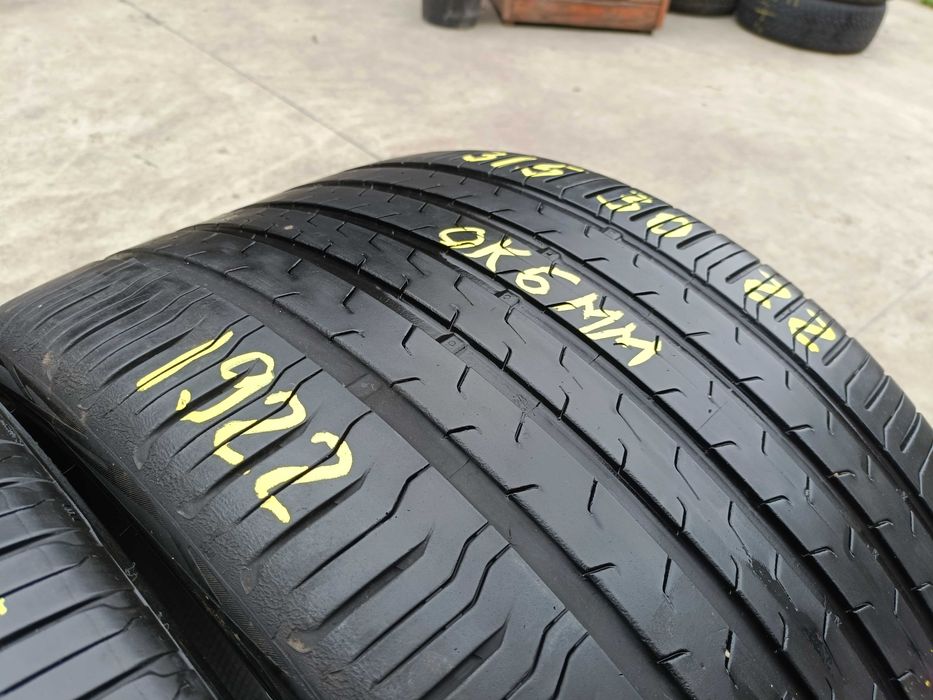 Doua anvelope de vara 315 30 22 continental ecocontact 6