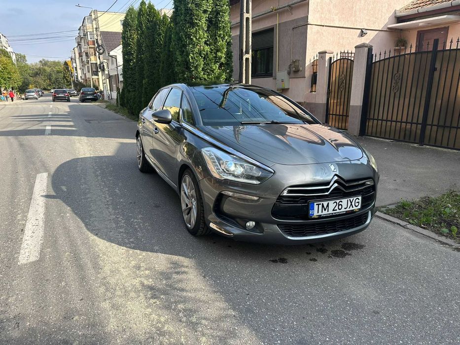 Citroen DS5 HYBRID4 • 200 CP • 4x4 electric
