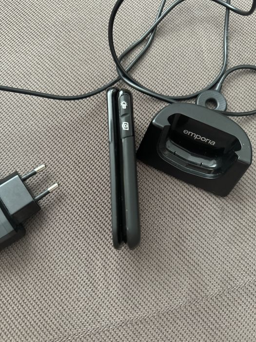 Telefon cu butoane Emporia