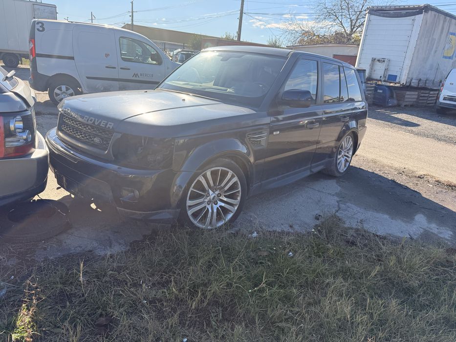 Range Rover Sport an 2011 cu motor defect ,acte Italia,inmatriculabil