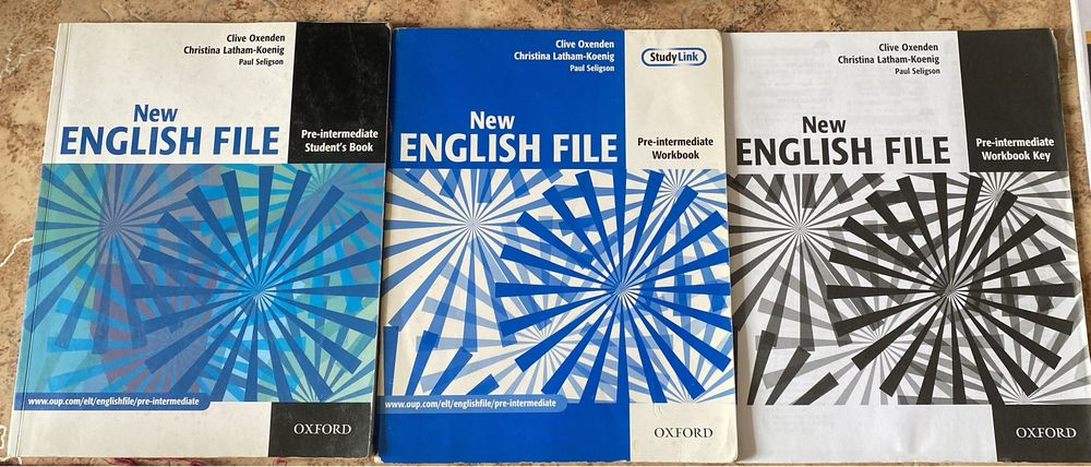 New English File Pre Intermediate