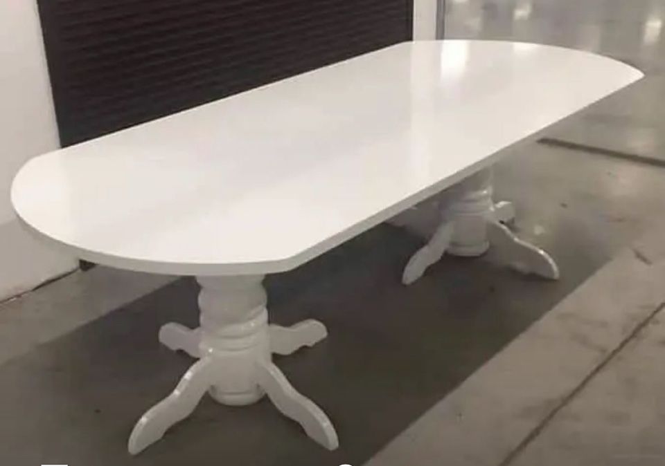 Качественный Стол обеденный в зал, гостиную из дерева