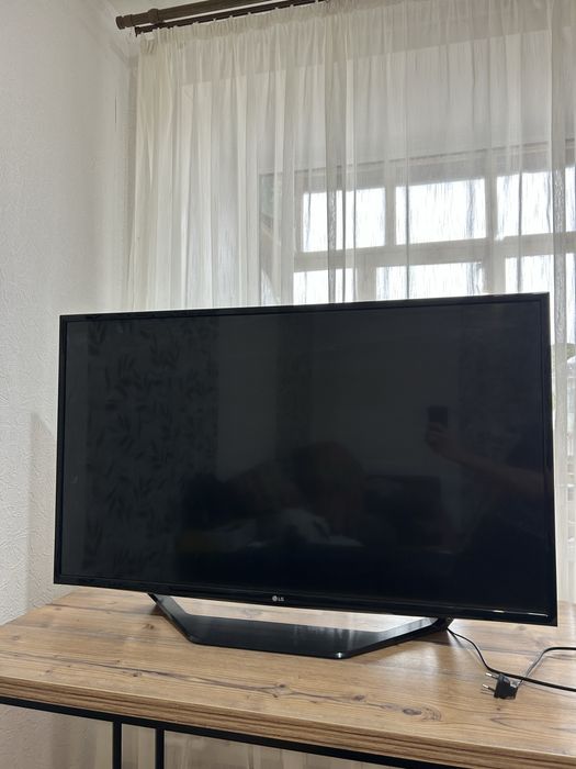 Срочно продам Smart TV