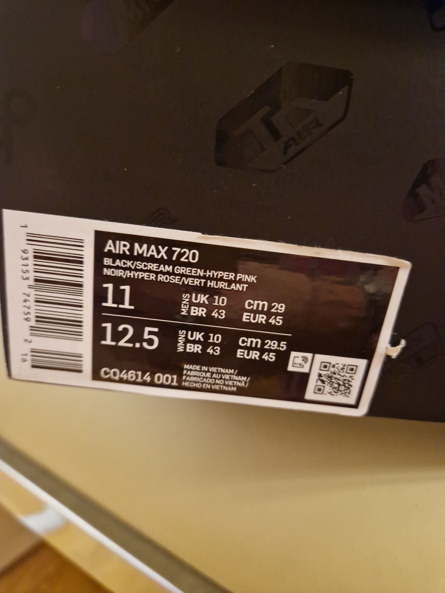 Adidasi Nike Air Max 720  nr 45