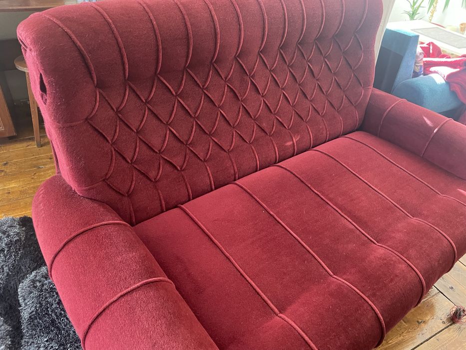 Диван с включен механизъм за спане